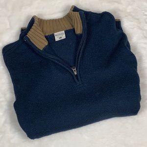 Men’s Columbia 1/4 zip sweater. Large dark blue.